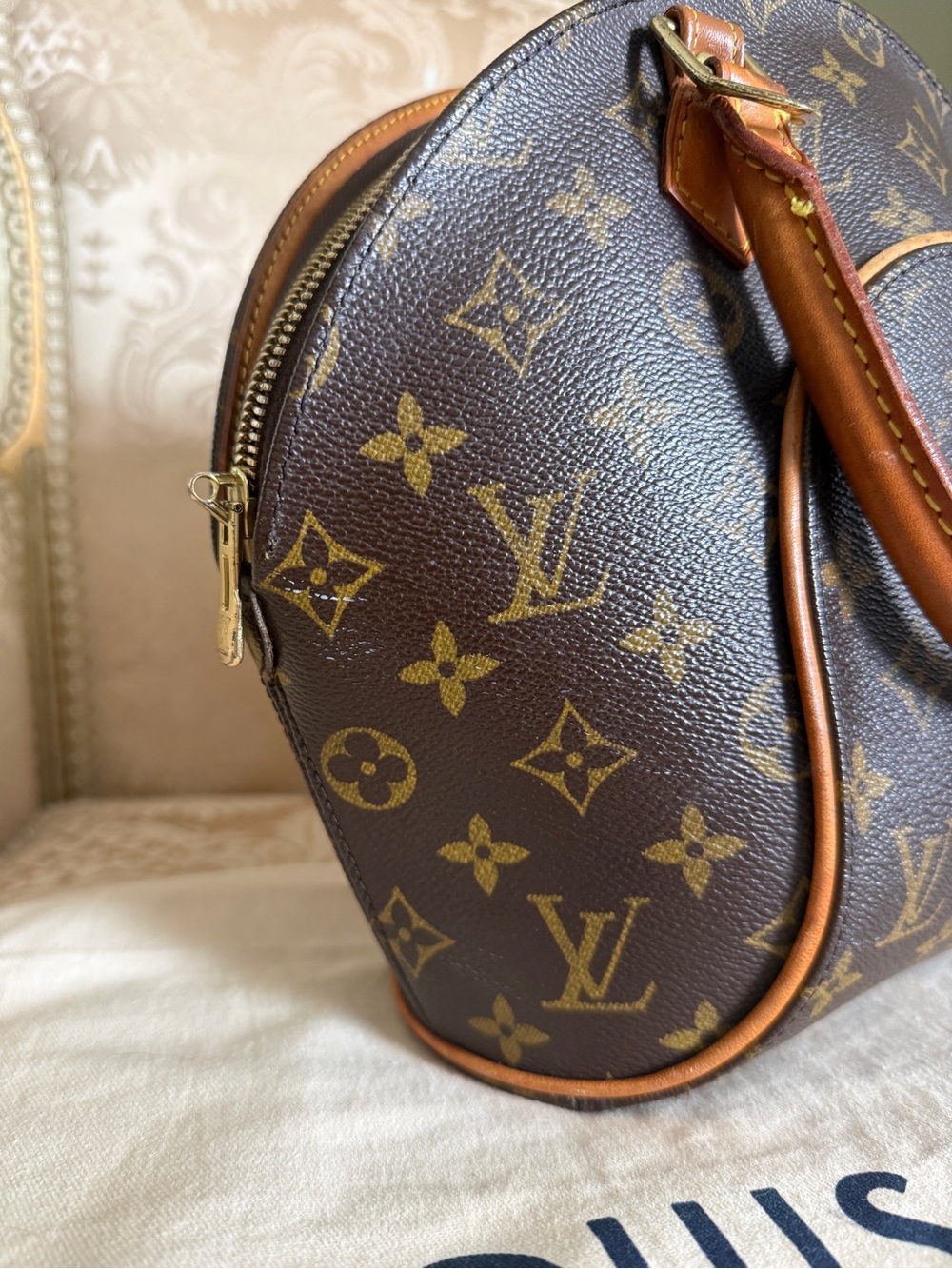 Louis Vuitton Brown Monogram Ellipse Bag - Picture 10 of 16